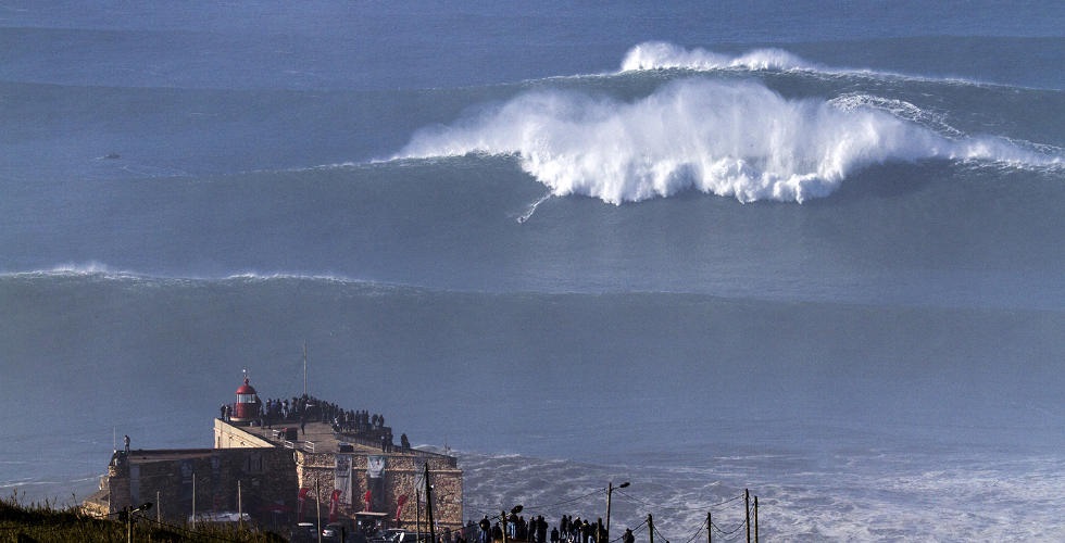 Andrew Cotton on one of the biggest waves of the day