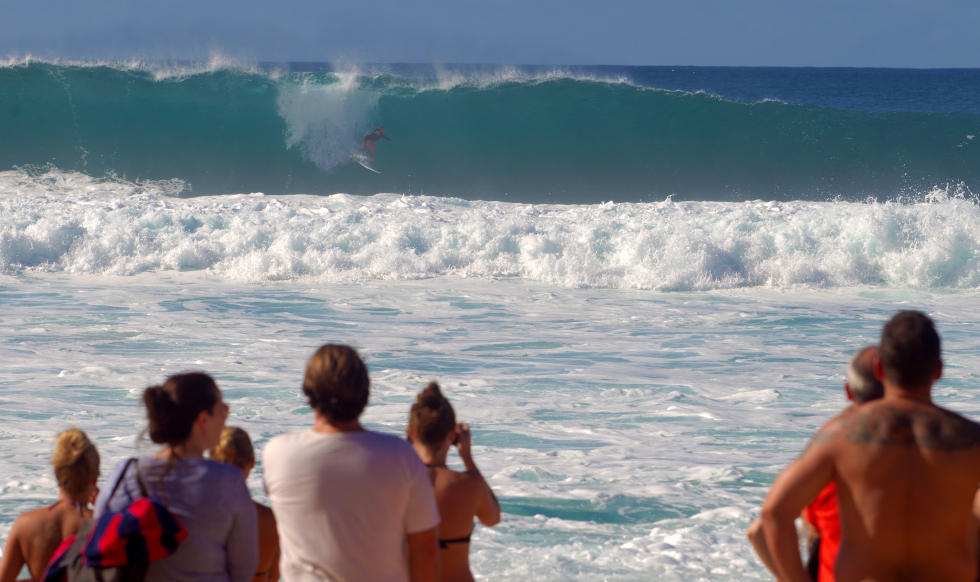 Bethany Hamilton surfing Pipe