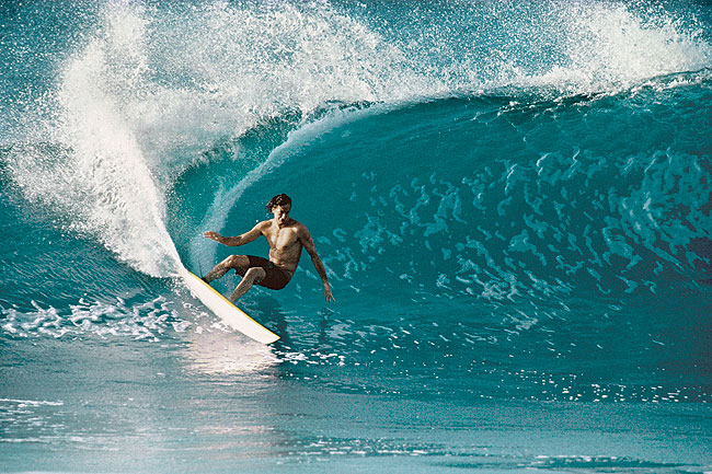 Tom Curren buries the rail at Off The Wall, photographed by Tom servais